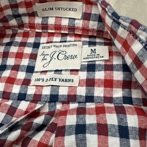 J. Crew Men's Slim Untucked Red and Blue Plaid Button Up- M